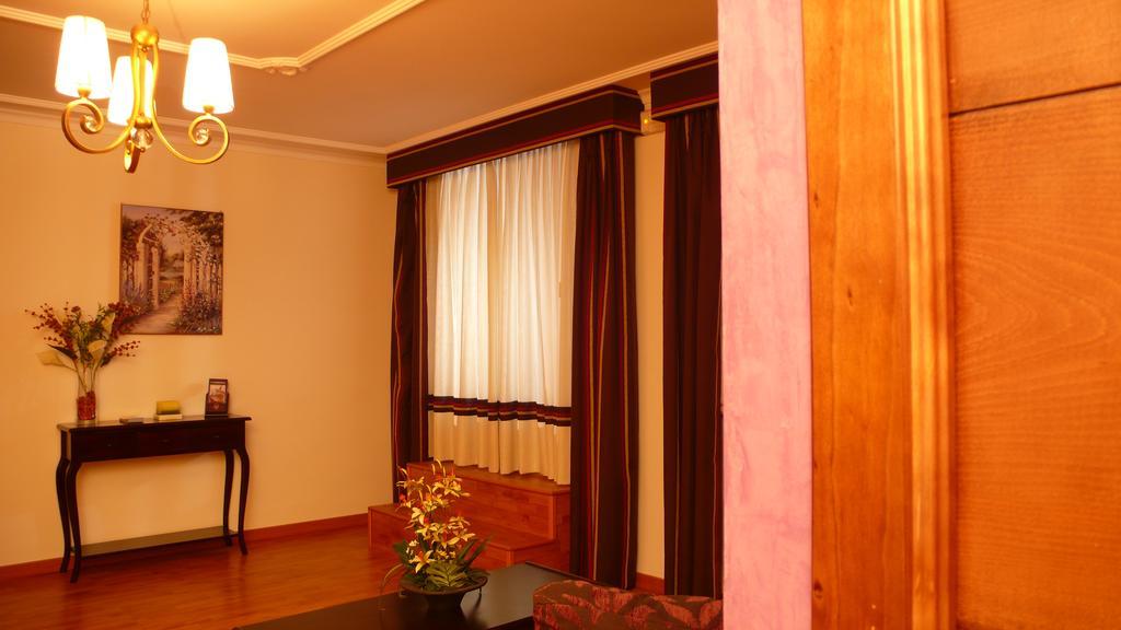 Hostal Cabrera Motril Ngoại thất bức ảnh